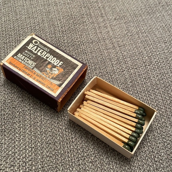 Vintage Coghlan’s Waterproof Wooden Safety Matches Made in Australia - Picture 5 of 9